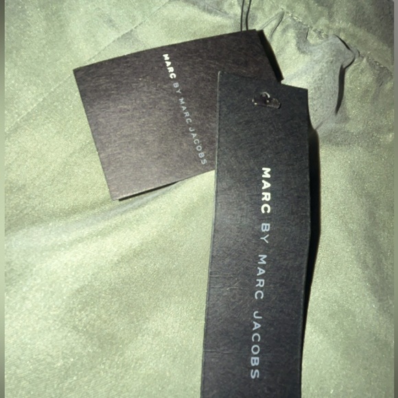 Marc Jacob’s - pants size small, 100% silk, in Color dark green - Picture 4 of 6